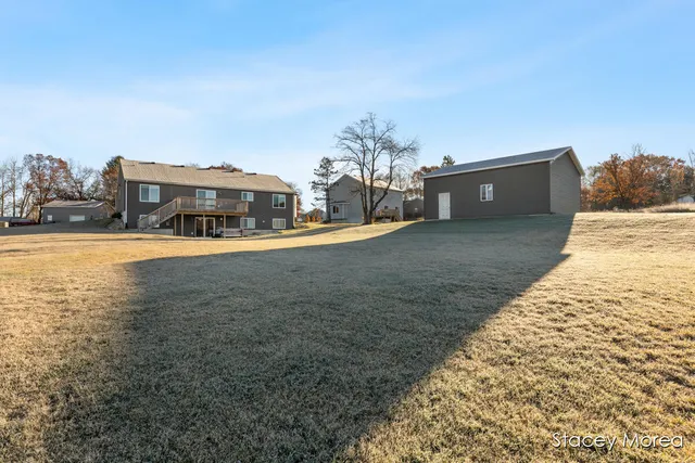 $600,000 | 11791 Crystal Ridge Drive Northeast, Sparta, MI 49345