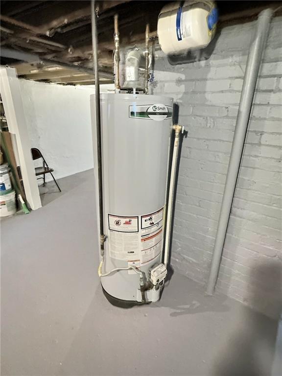 927 Greenhill Road Pittsburgh, PA 15209 - Photo 24 of 41