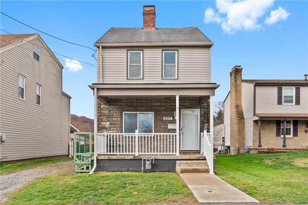 927 Greenhill Road Pittsburgh, PA 15209 - Photo 38 of 41 a front view of a house with a garden