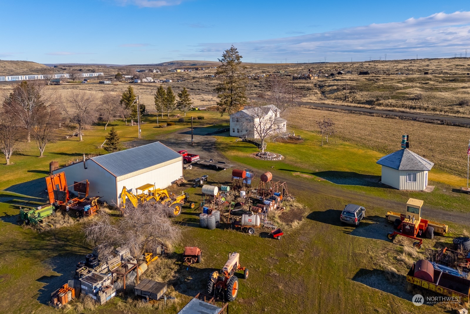 20226 Adrian Road Northeast Soap Lake, WA 98851 - Photo 3 of 35 a view of a ocean