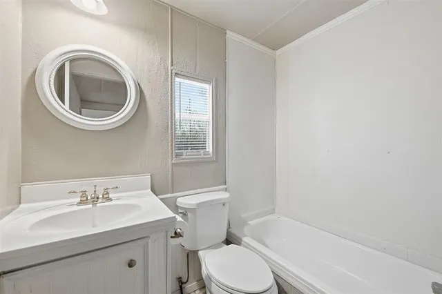 $1,300 | 1309 Oakridge Road, Unit 1307, Azle, TX 76020