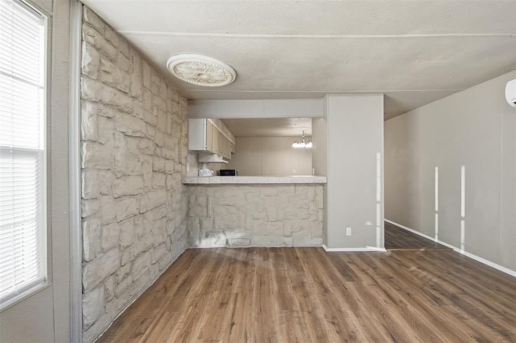 1309 Oakridge Road, Unit 1307 Azle, TX 76020 - Photo 16 of 22