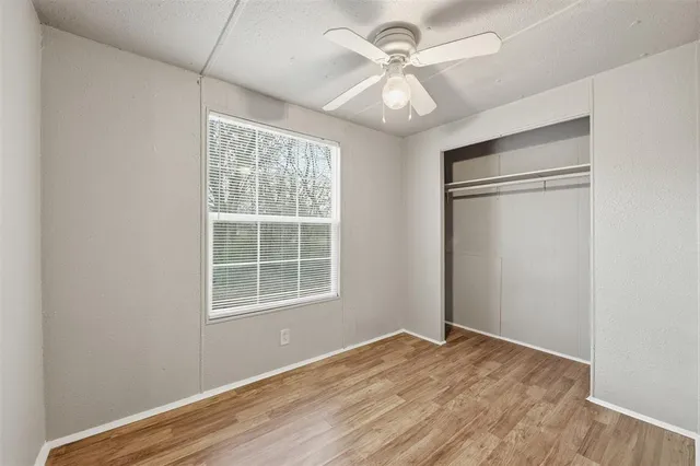 $1,300 | 1309 Oakridge Road, Unit 1307, Azle, TX 76020