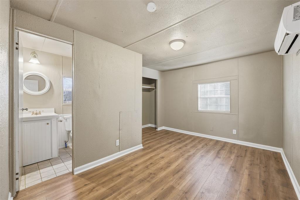 1309 Oakridge Road, Unit 1307 Azle, TX 76020 - Photo 9 of 22