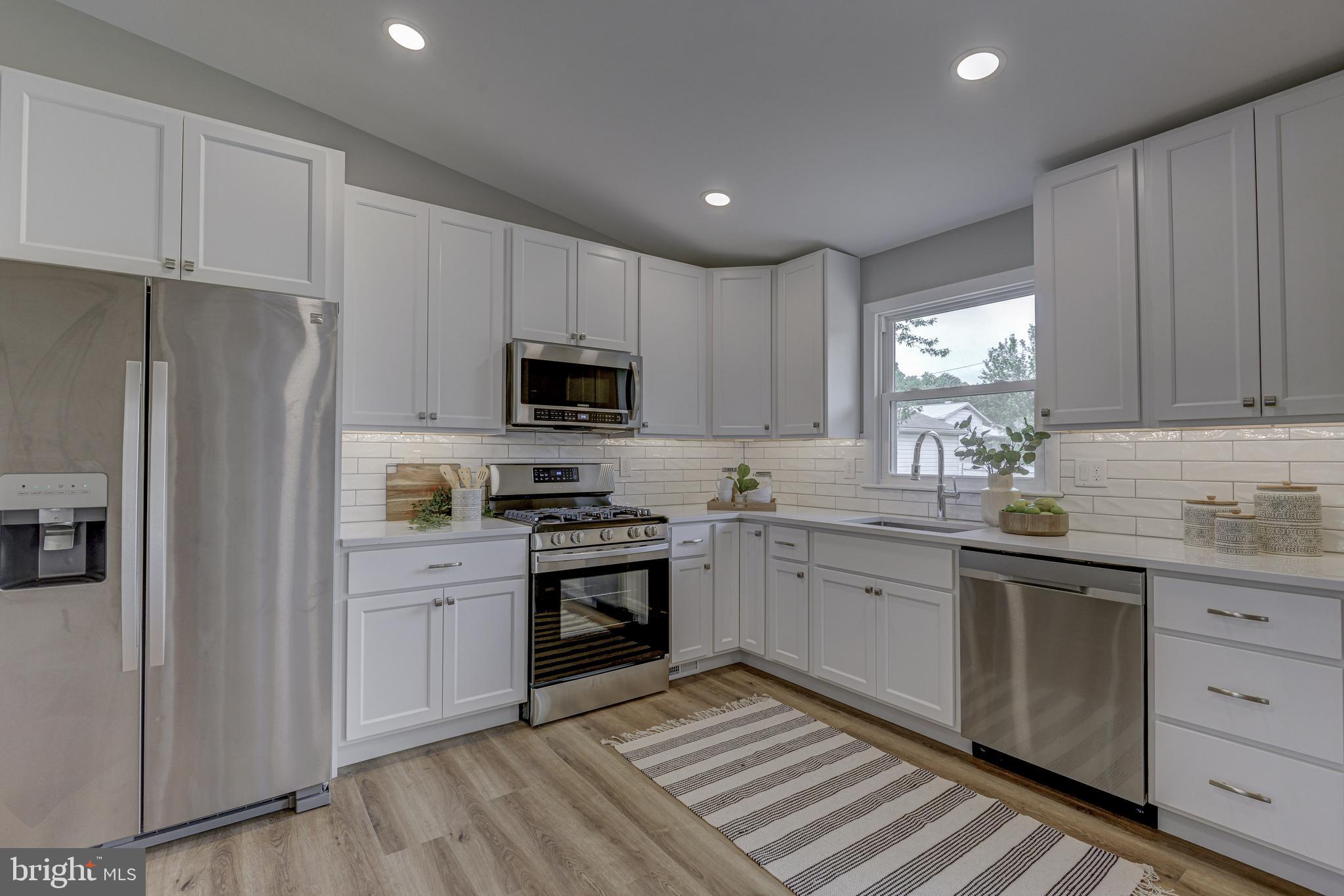4532 Tapscott Road Pikesville, MD 21208 - Photo 13 of 43