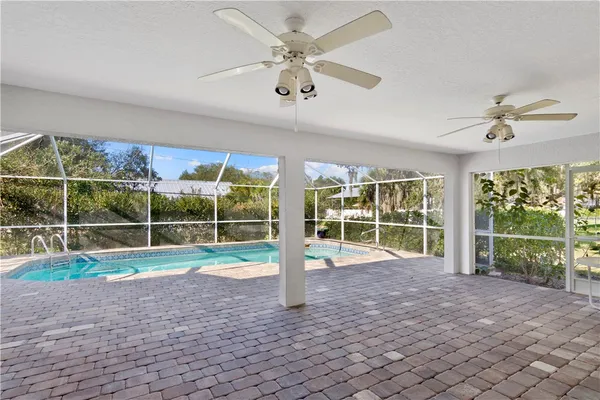 $579,000 | 445 45th Avenue, Vero Beach, FL 32968