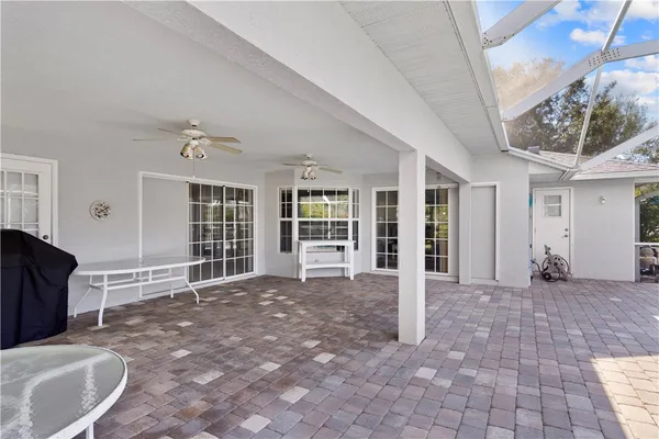 $579,000 | 445 45th Avenue, Vero Beach, FL 32968
