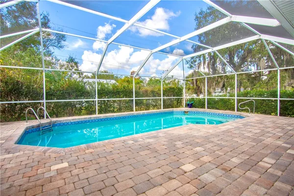 $579,000 | 445 45th Avenue, Vero Beach, FL 32968