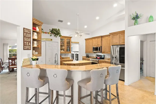 $579,000 | 445 45th Avenue, Vero Beach, FL 32968