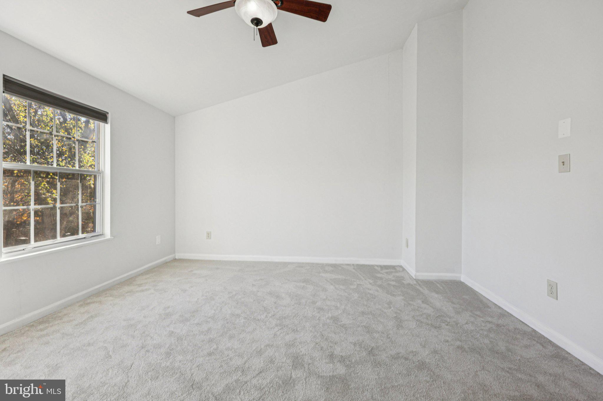 43494 Postrail Square Ashburn, VA 20147 - Photo 29 of 37