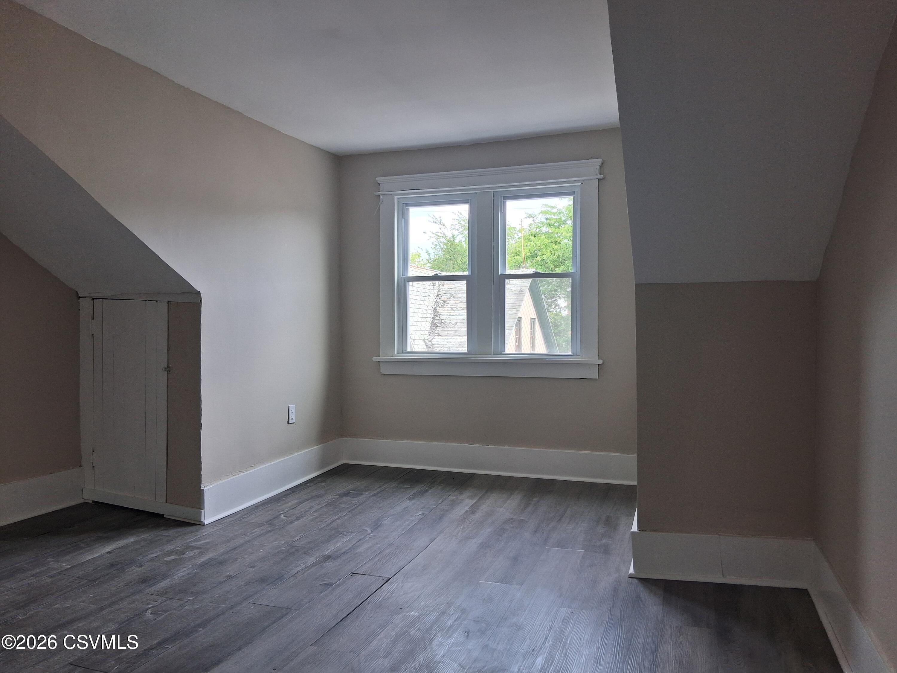 28 North Rock Street Shamokin, PA 17872 - Photo 10 of 13