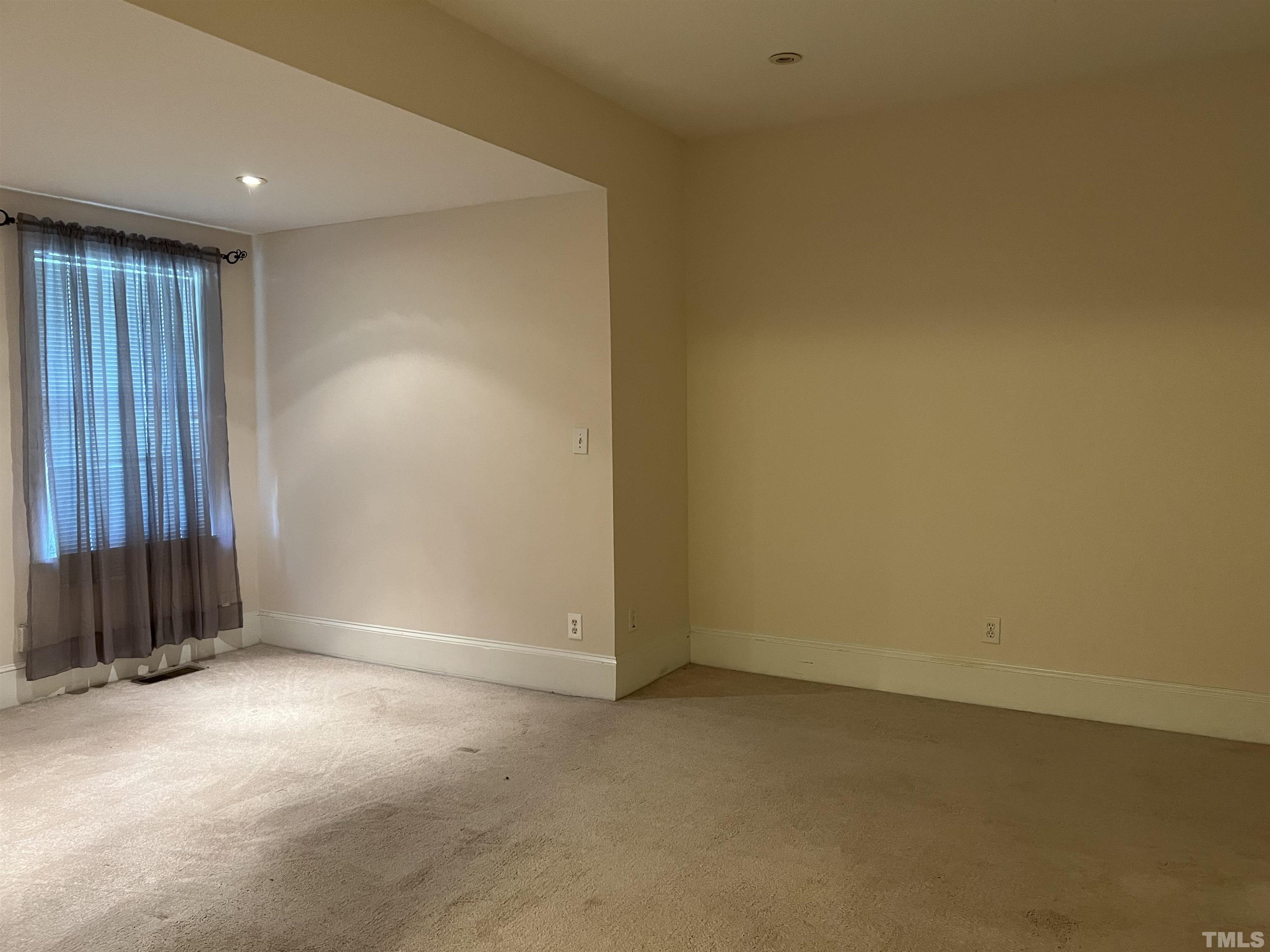 211 North 3rd Street Smithfield, NC 27577 - Photo 20 of 24