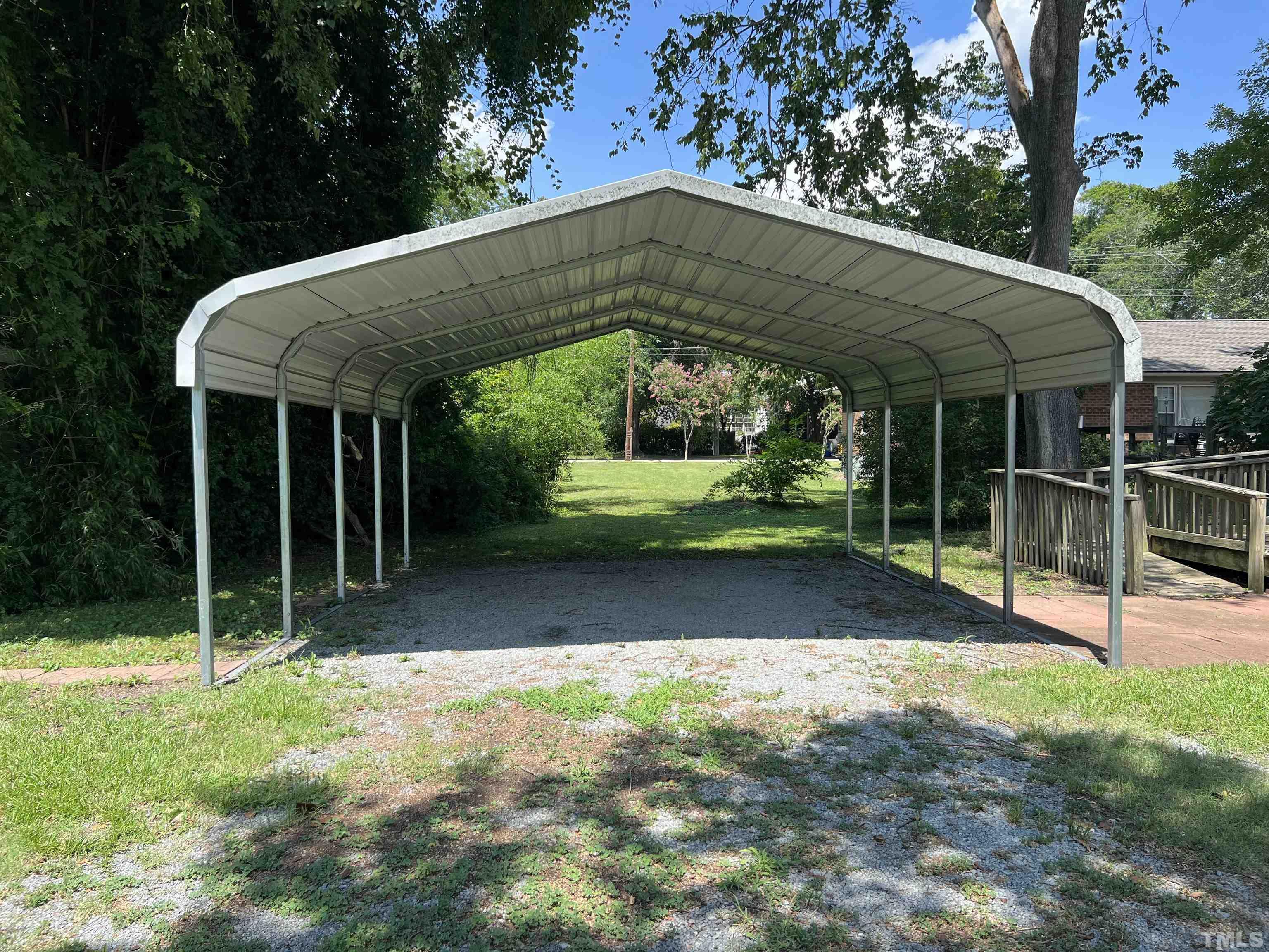 211 North 3rd Street Smithfield, NC 27577 - Photo 5 of 24