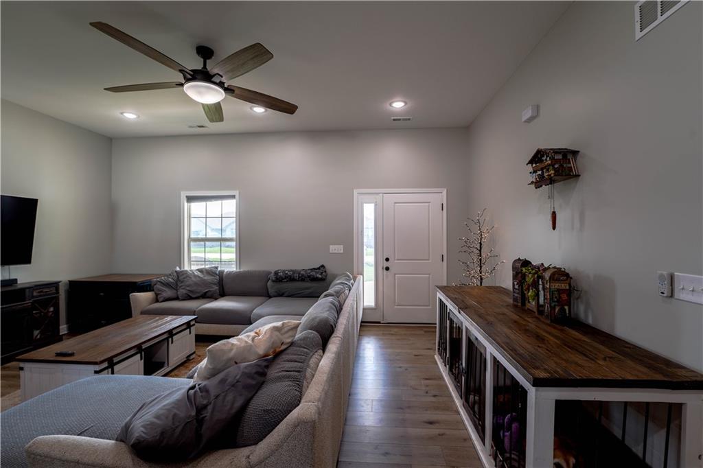 73 Southeast 451st Road Warrensburg, MO 64093 - Photo 12 of 28