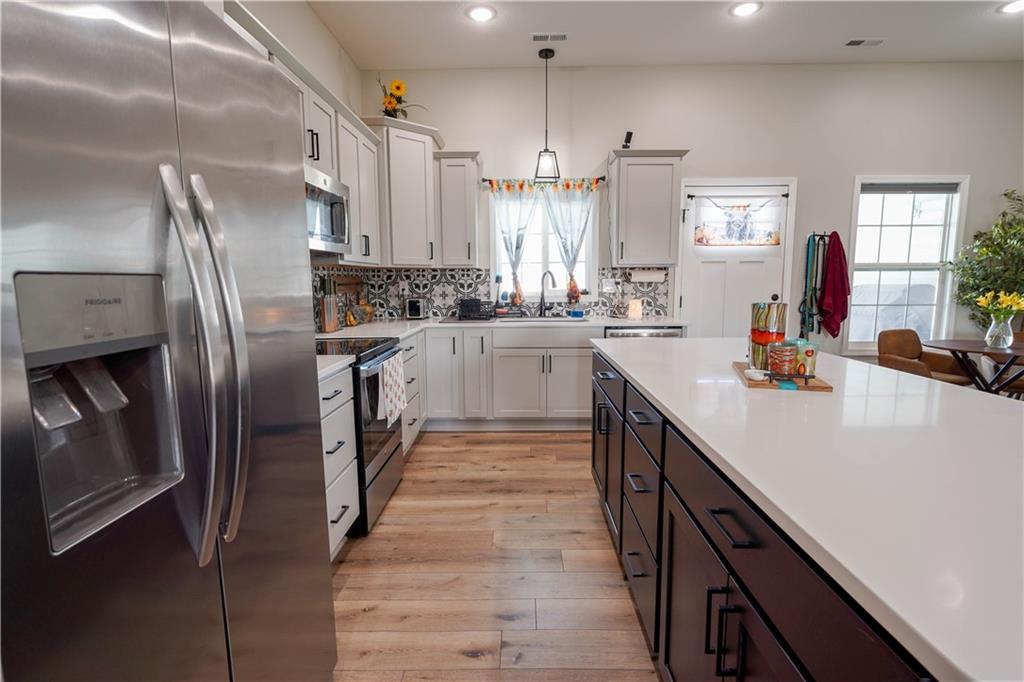 73 Southeast 451st Road Warrensburg, MO 64093 - Photo 4 of 28