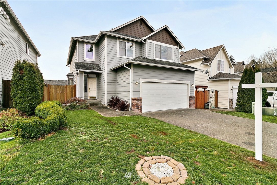 6131 Southeast 2nd Place Renton, WA 98059 - Photo 1 of 34