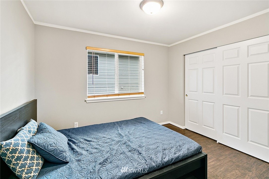 6131 Southeast 2nd Place Renton, WA 98059 - Photo 23 of 34