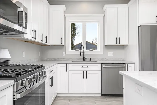 $1,145,000 | 60 Daytona Avenue, Narragansett, RI 02882