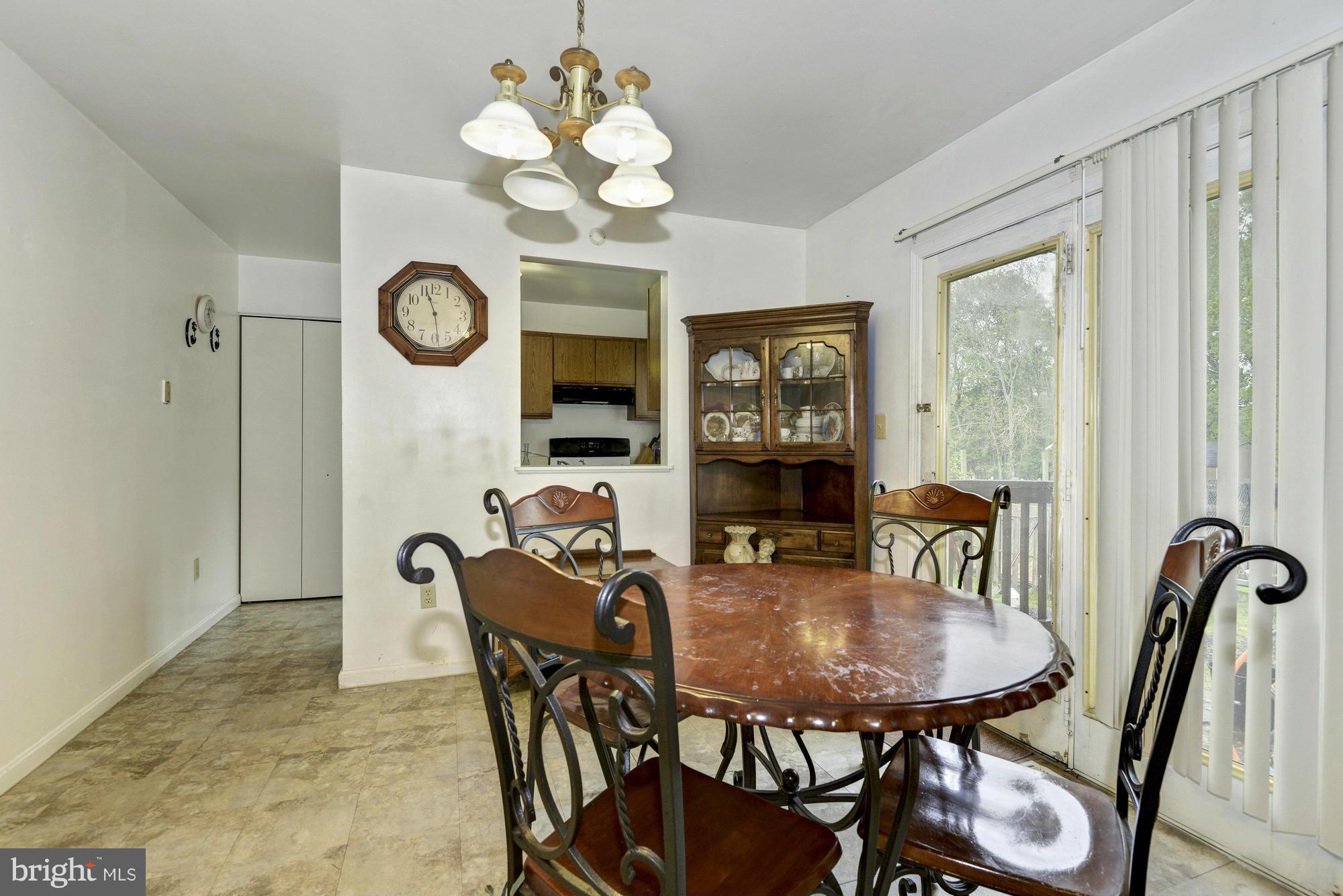 14385 Frederick Road Cooksville, MD 21723 - Photo 4 of 14 Casual Dining Area