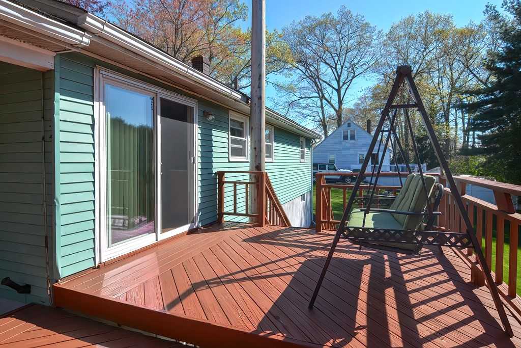 55 Woodruff Road Clinton, MA 01510 - Photo 8 of 29 Gallery Image 8