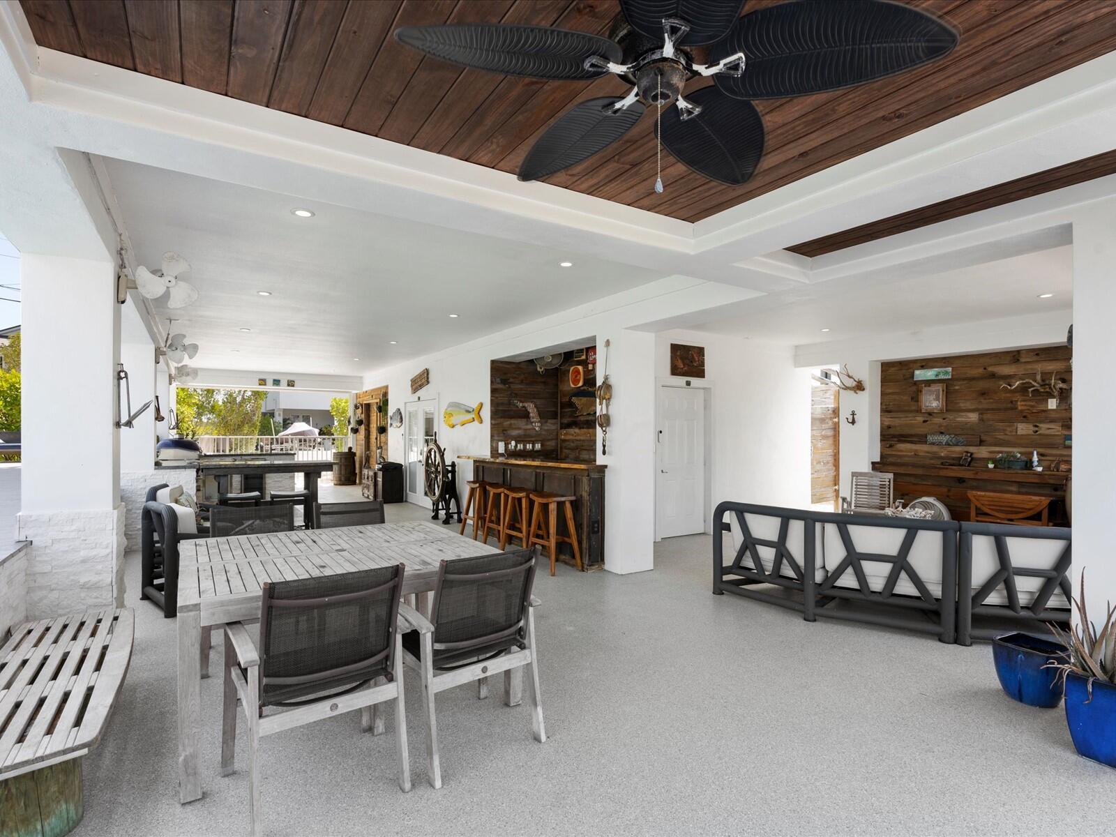 117 La Paloma Road Key Largo, FL 33037 - Photo 13 of 106 Ground Floor Entertainment Space