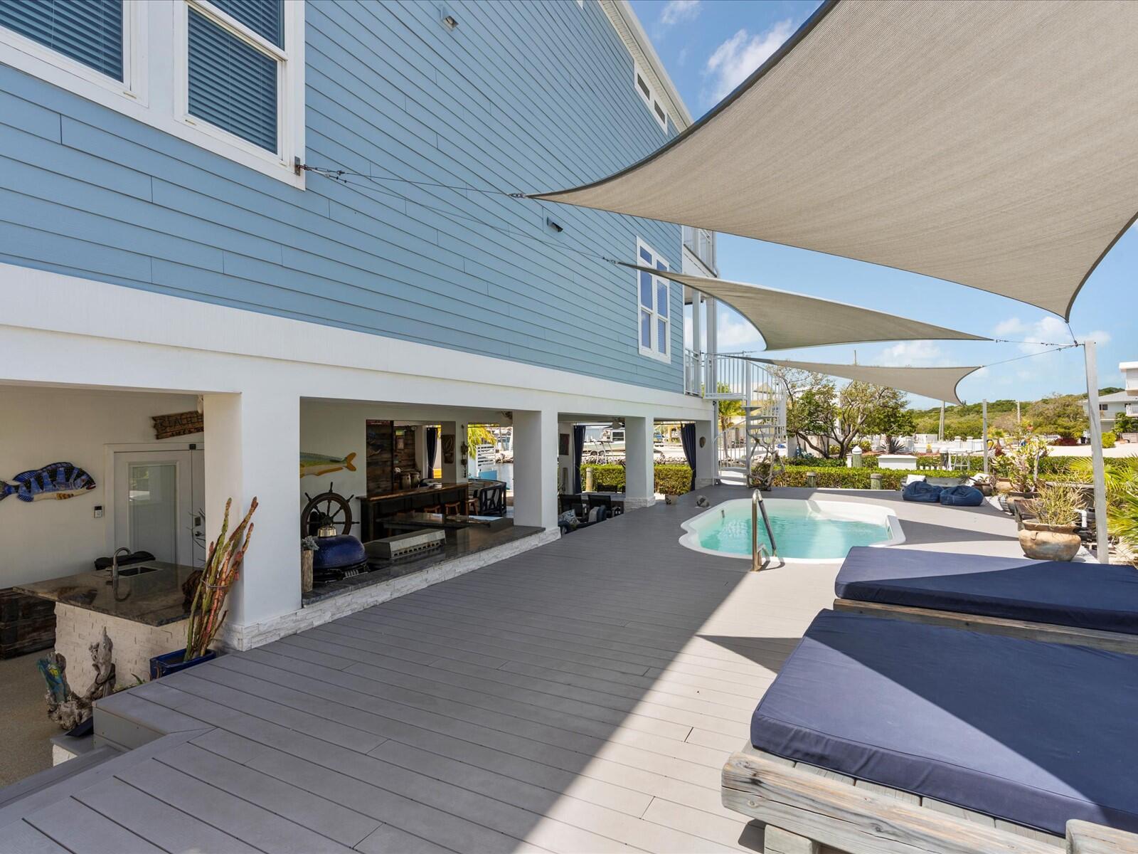 117 La Paloma Road Key Largo, FL 33037 - Photo 27 of 106 Pool Deck