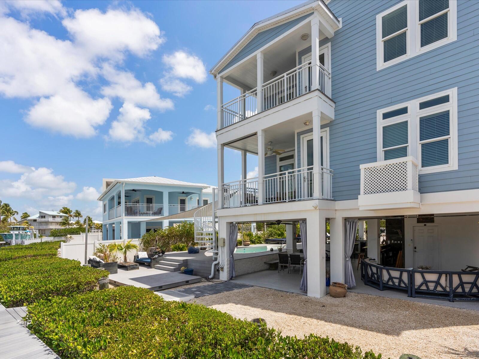 117 La Paloma Road Key Largo, FL 33037 - Photo 37 of 106 Rear Exterior