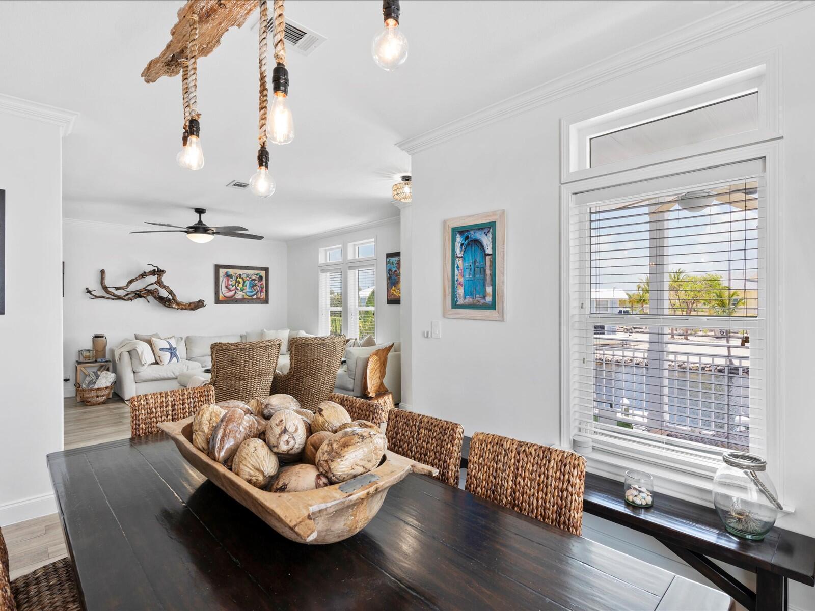 117 La Paloma Road Key Largo, FL 33037 - Photo 55 of 106 Dining & Living