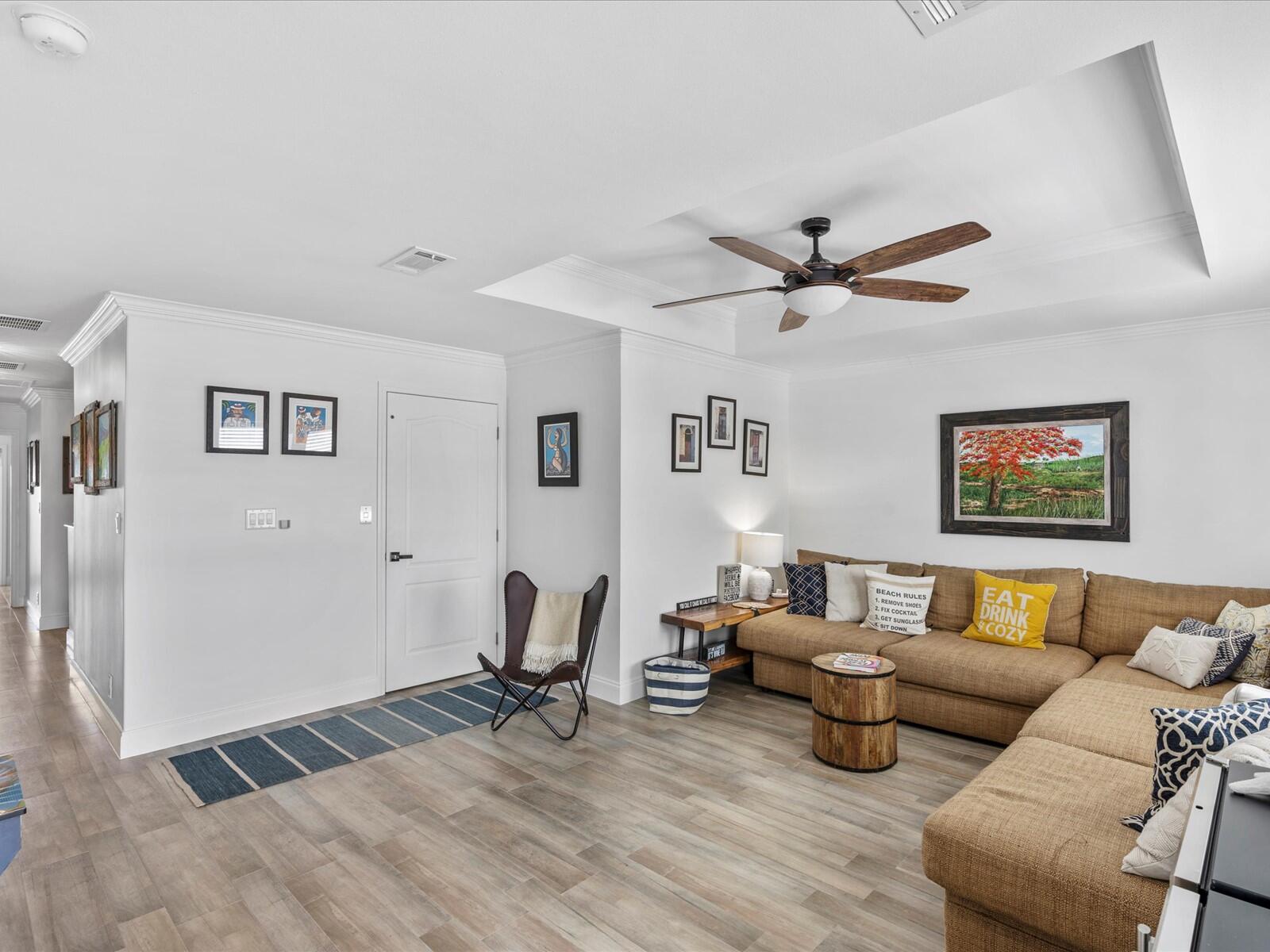 117 La Paloma Road Key Largo, FL 33037 - Photo 76 of 106 3rd Floor Elevator Access & Living Room