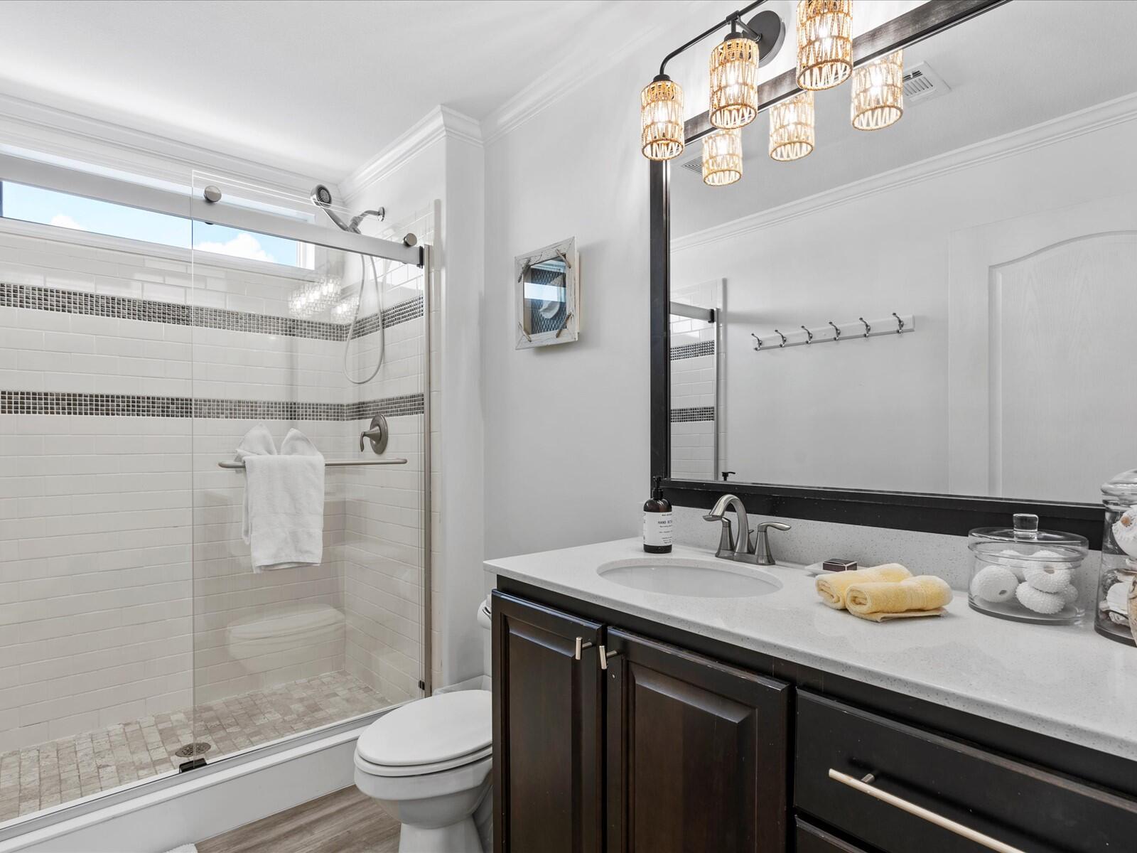 117 La Paloma Road Key Largo, FL 33037 - Photo 93 of 106 Bathroom #4 (3rd Floor)