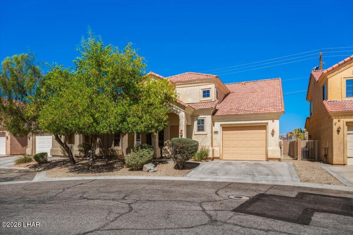 2000 Richey Circle Lake Havasu City, AZ 86403 - Photo 3 of 53 03-2000 Richey Cir, LHC, AZ-03