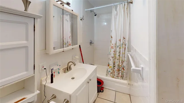 $3,700 | 24 5th Street, Unit 1, New Rochelle, NY 10801