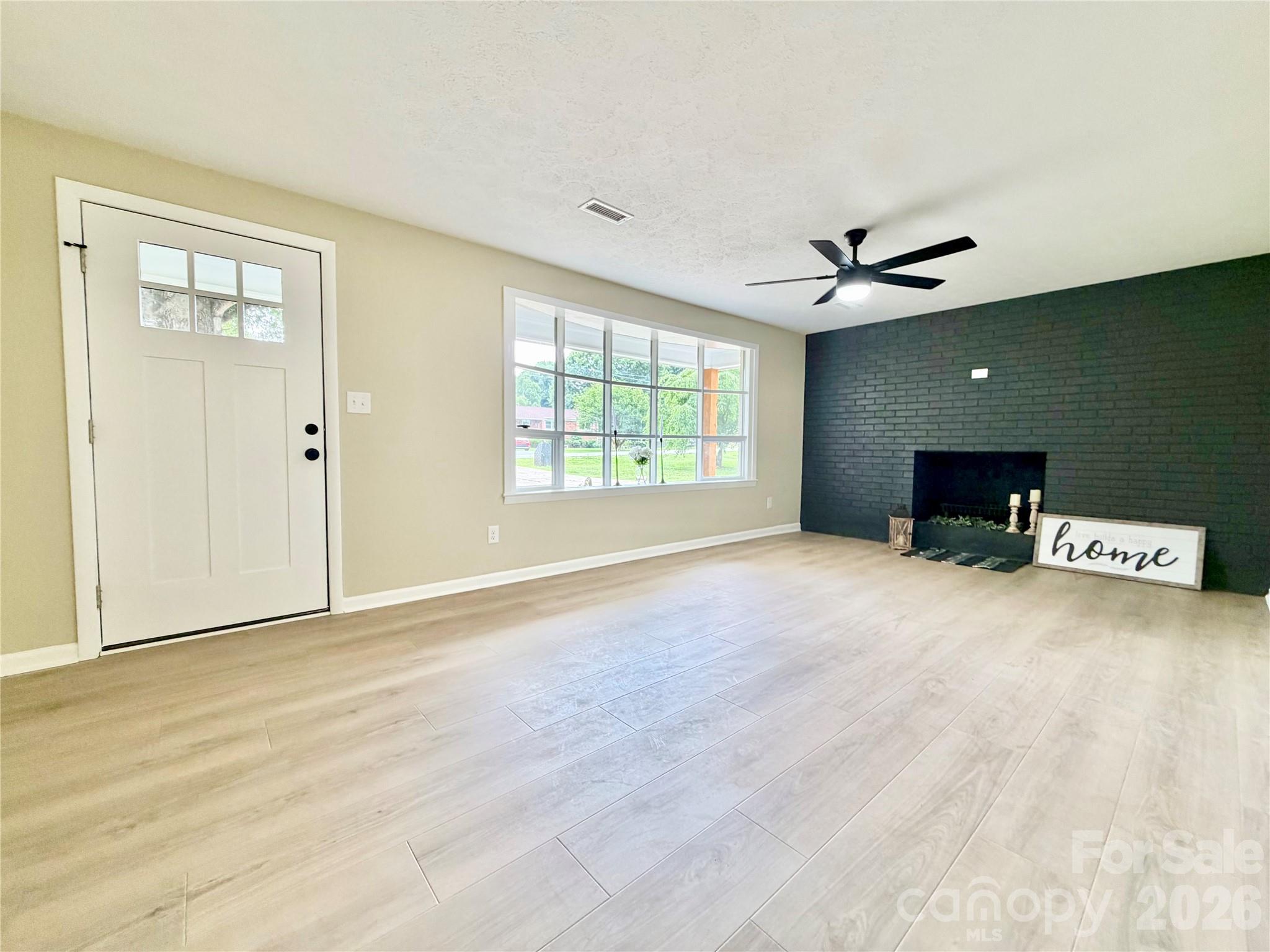 303 Deal Avenue Conover, NC 28613 - Photo 5 of 33