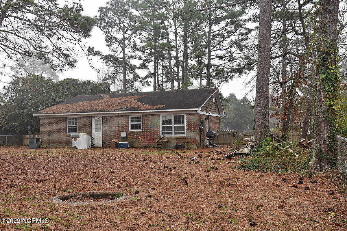 5807 Fallen Tree Road Wilmington, NC 28405 - Photo 9 of 11 DSC_0103