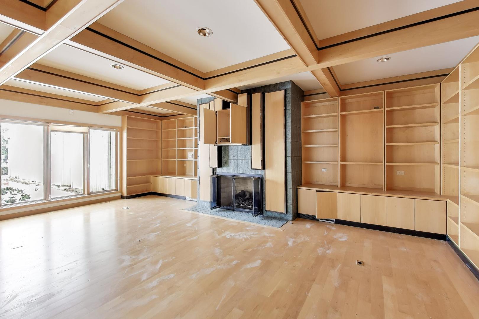 7716 Crystal Springs Road Crystal Lake, IL 60012 - Photo 20 of 85