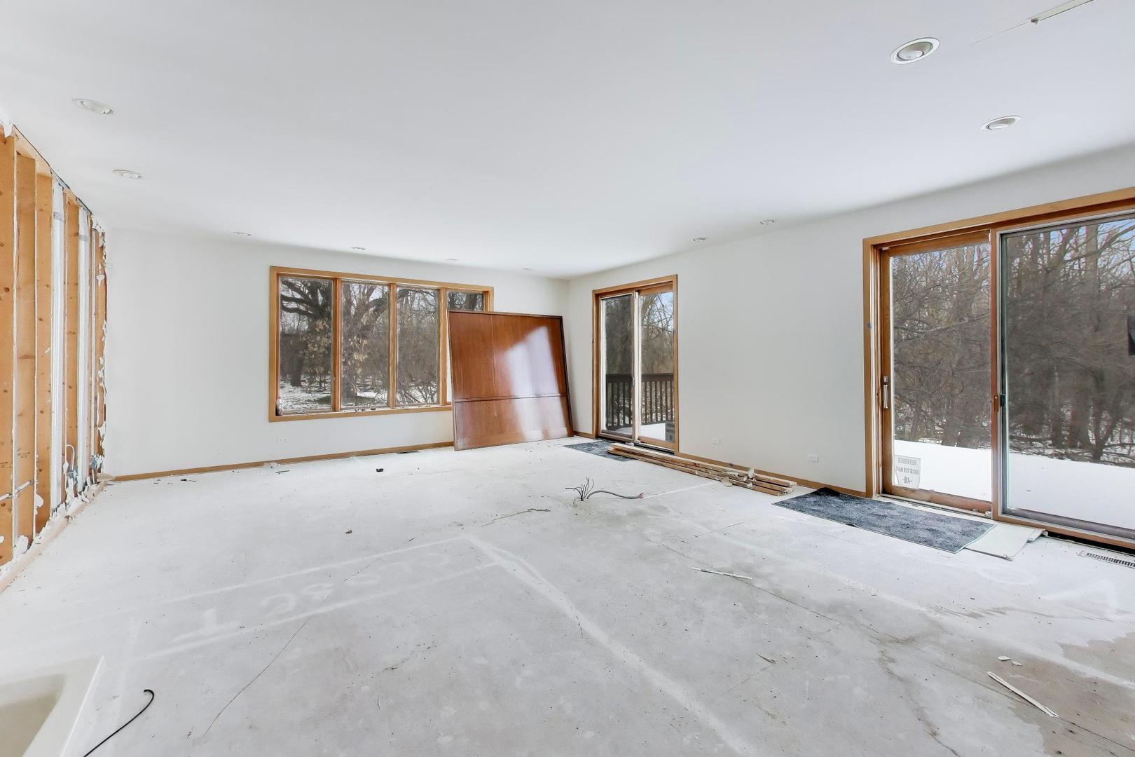 7716 Crystal Springs Road Crystal Lake, IL 60012 - Photo 24 of 85