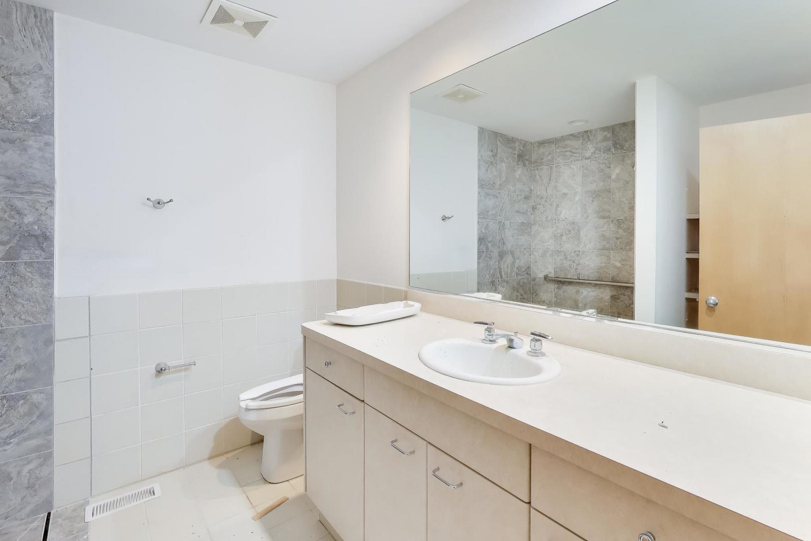 7716 Crystal Springs Road Crystal Lake, IL 60012 - Photo 29 of 85