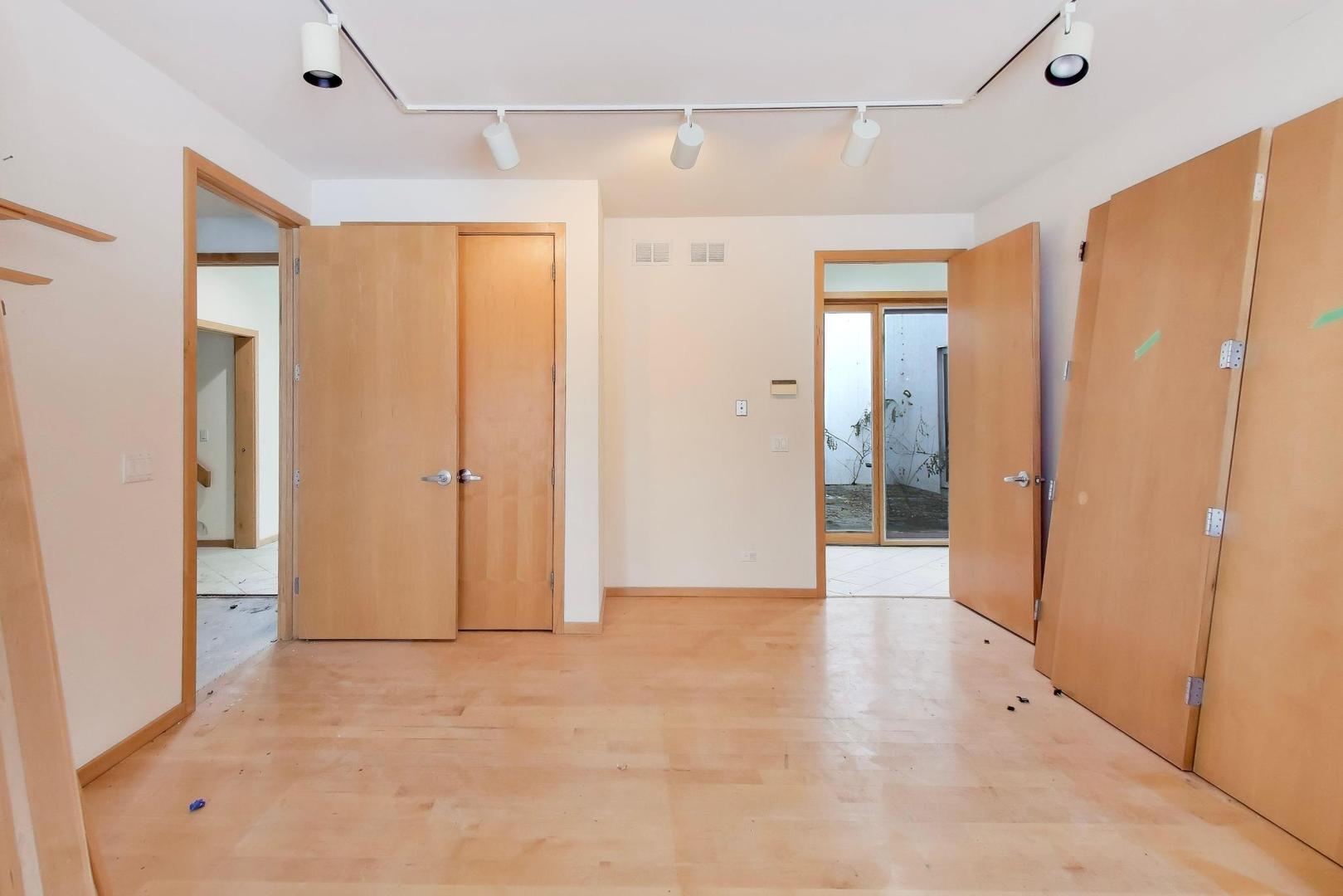 7716 Crystal Springs Road Crystal Lake, IL 60012 - Photo 39 of 85