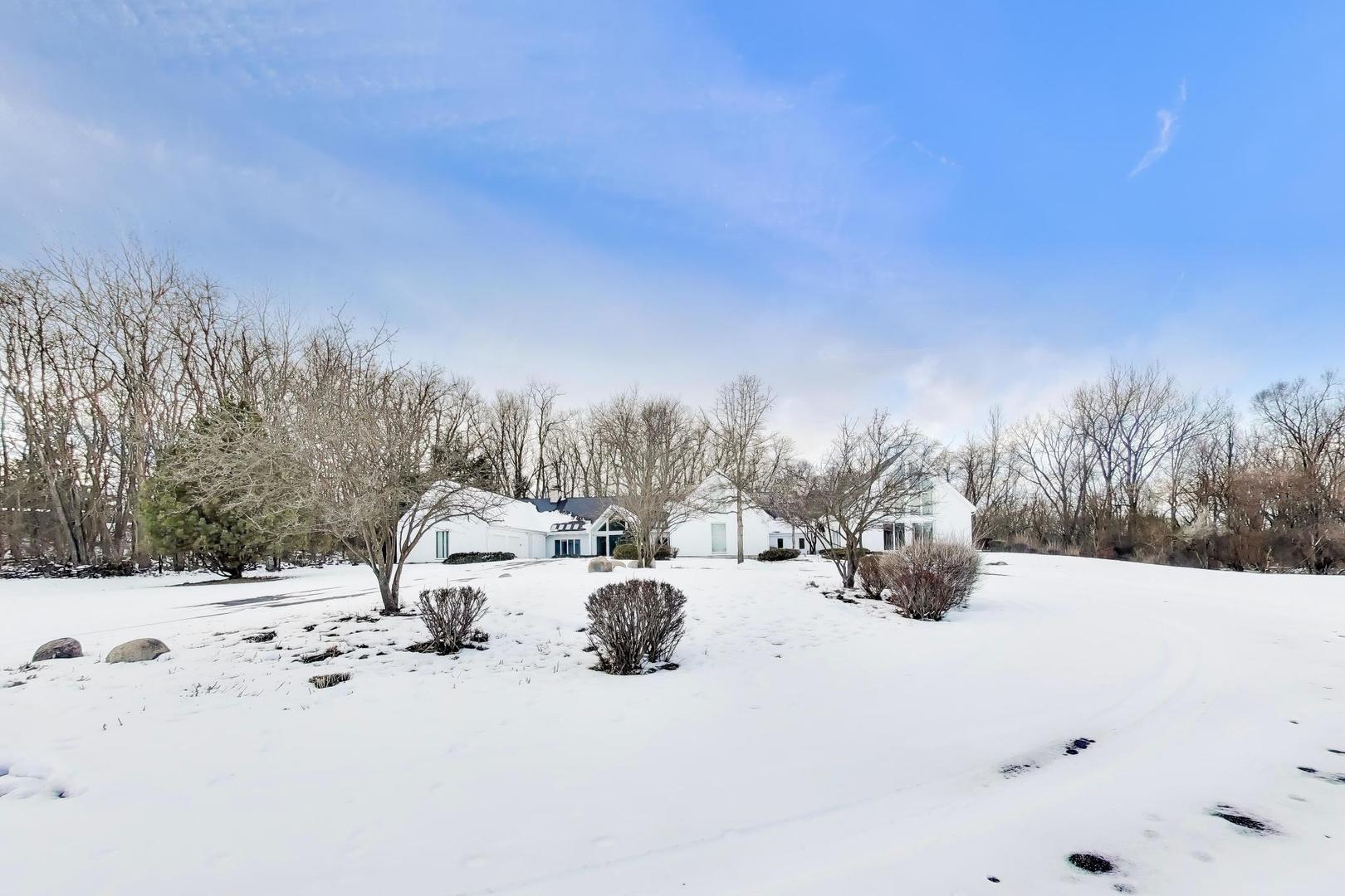 7716 Crystal Springs Road Crystal Lake, IL 60012 - Photo 4 of 85