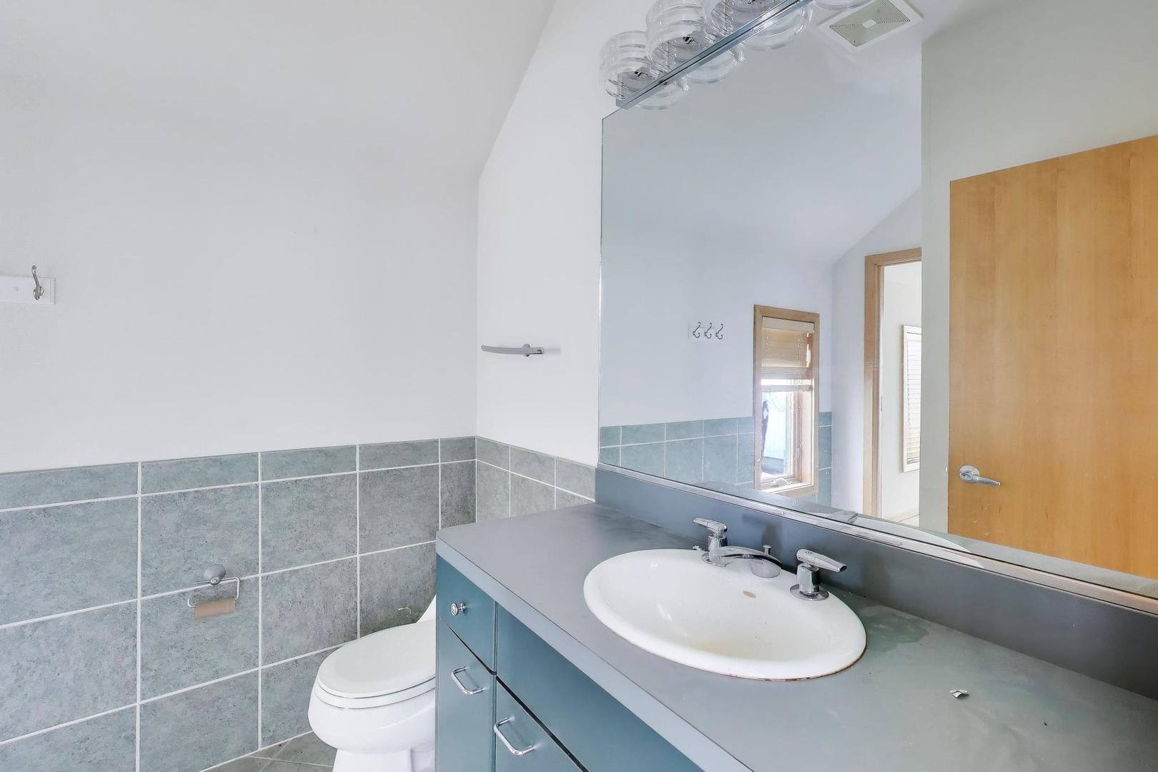 7716 Crystal Springs Road Crystal Lake, IL 60012 - Photo 44 of 85