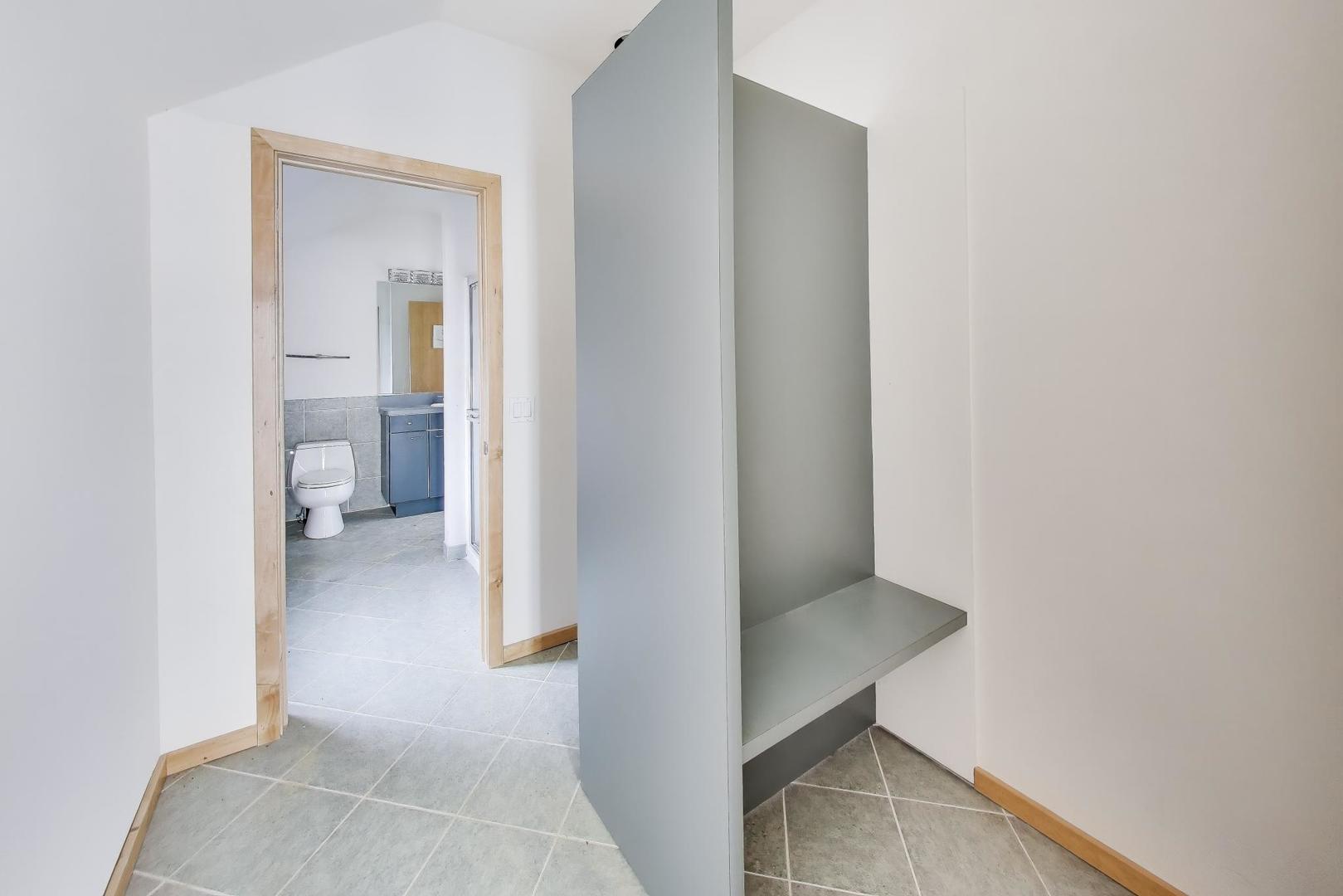 7716 Crystal Springs Road Crystal Lake, IL 60012 - Photo 46 of 85