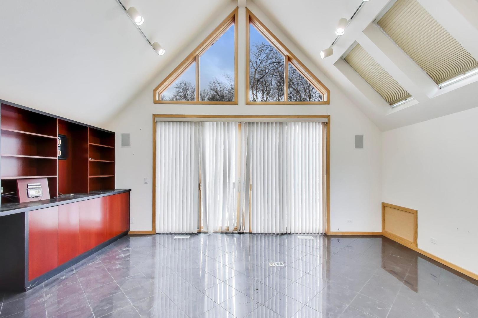 7716 Crystal Springs Road Crystal Lake, IL 60012 - Photo 56 of 85