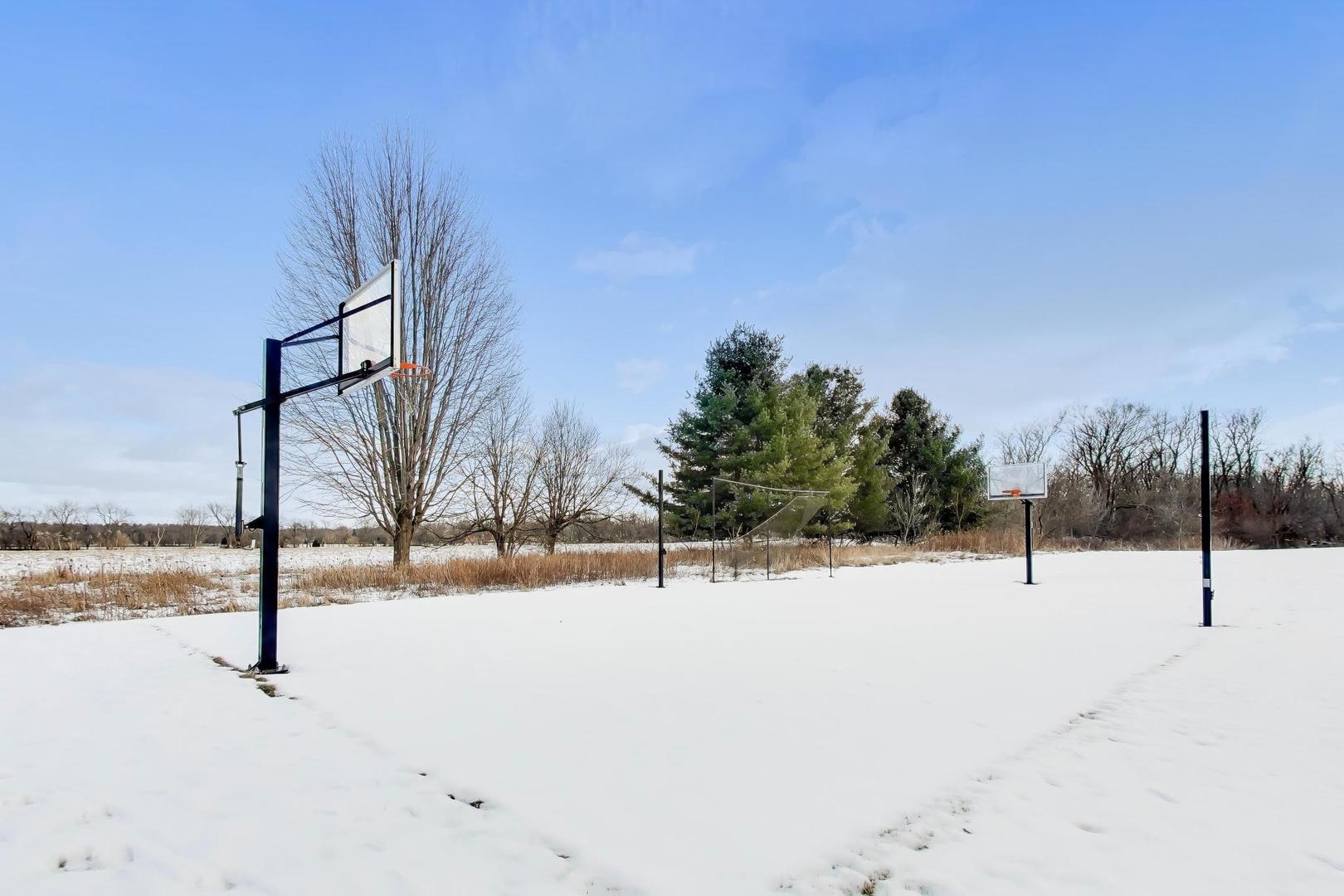 7716 Crystal Springs Road Crystal Lake, IL 60012 - Photo 6 of 85