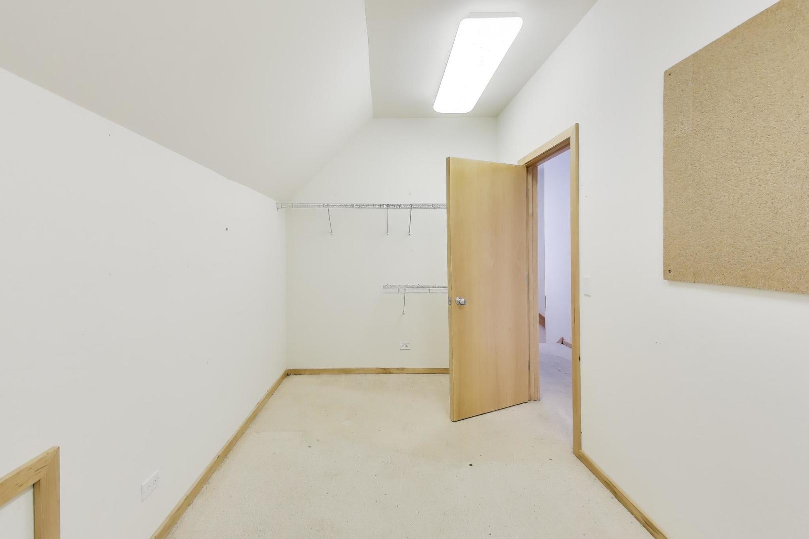 7716 Crystal Springs Road Crystal Lake, IL 60012 - Photo 67 of 85