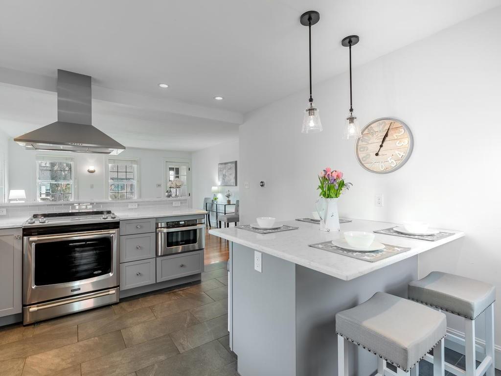 91 Hawthorne Road Waltham, MA 02451 - Photo 11 of 25 Gallery Image 11