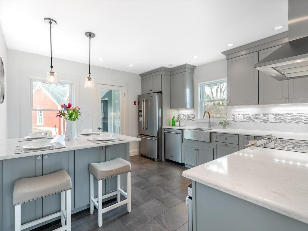 91 Hawthorne Road Waltham, MA 02451 - Photo 8 of 25 Gallery Image 8