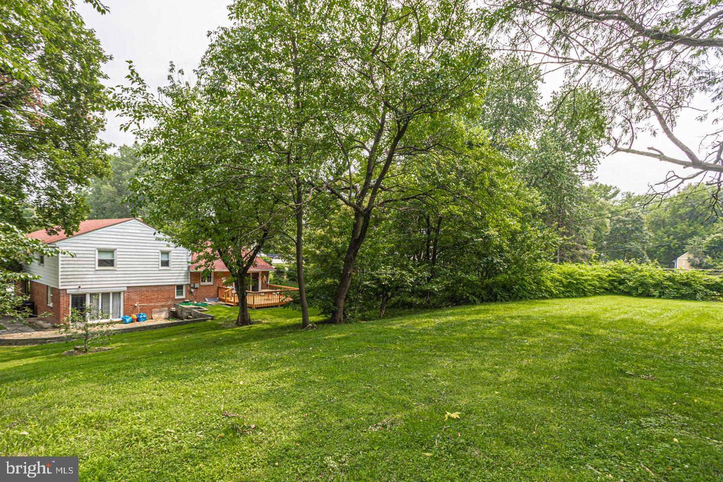1210 Oliver Road Huntingdon Valley, PA 19006 - Photo 14 of 29