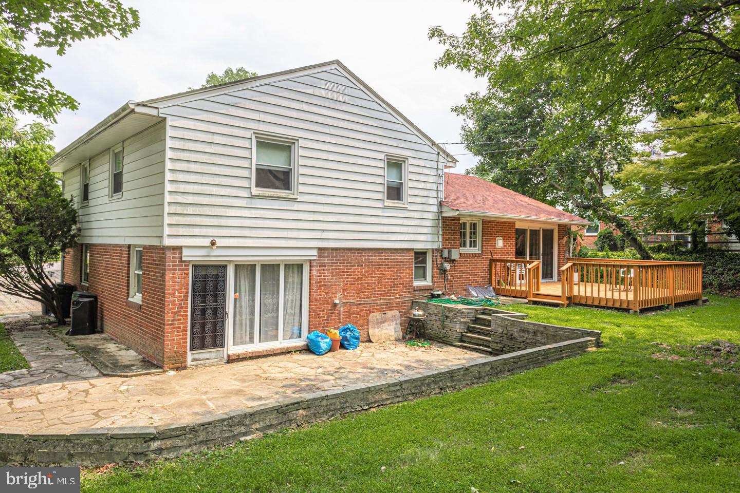 1210 Oliver Road Huntingdon Valley, PA 19006 - Photo 15 of 29