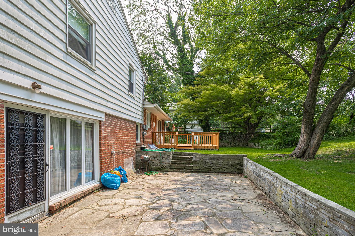 1210 Oliver Road Huntingdon Valley, PA 19006 - Photo 17 of 29
