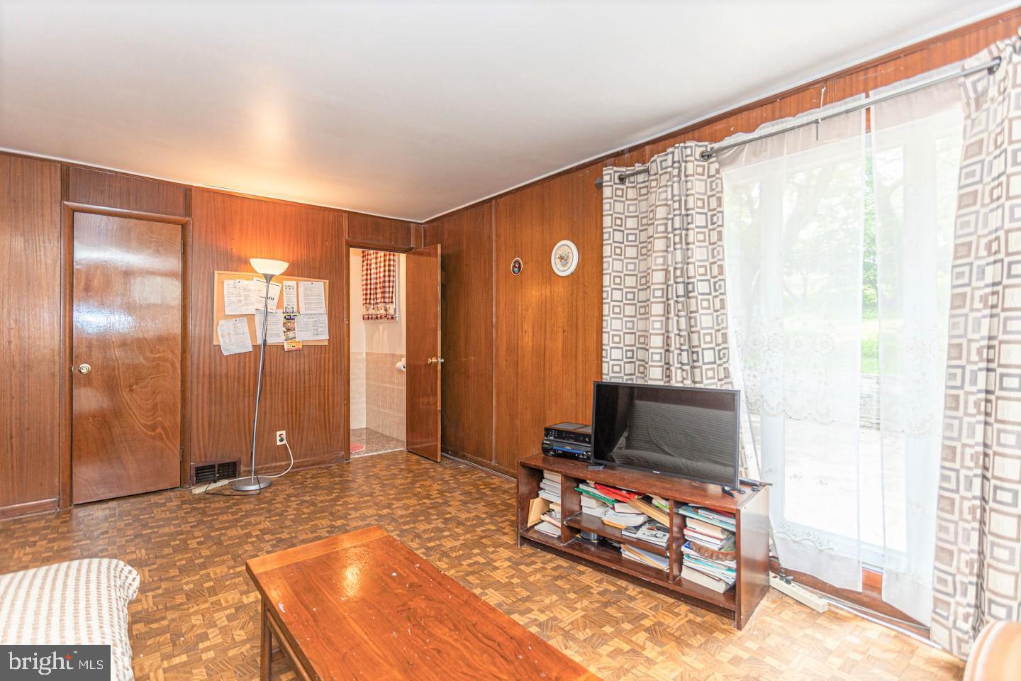 1210 Oliver Road Huntingdon Valley, PA 19006 - Photo 26 of 29